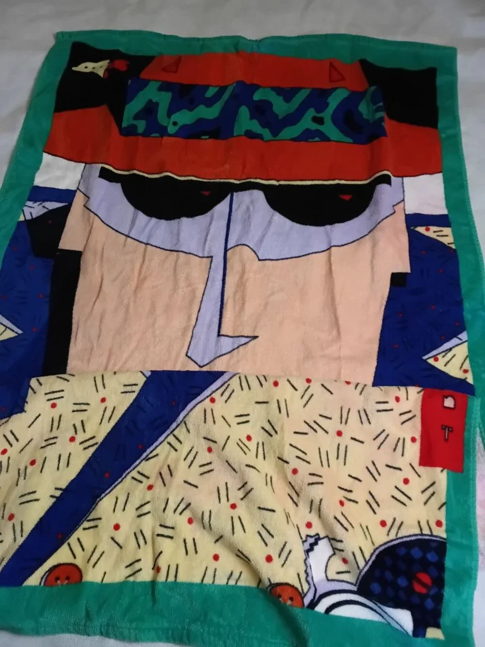 Secret Agent Bath Beach Towel Hi-Tac 32x60 SN&C 1988 SpringMaid Pop Art